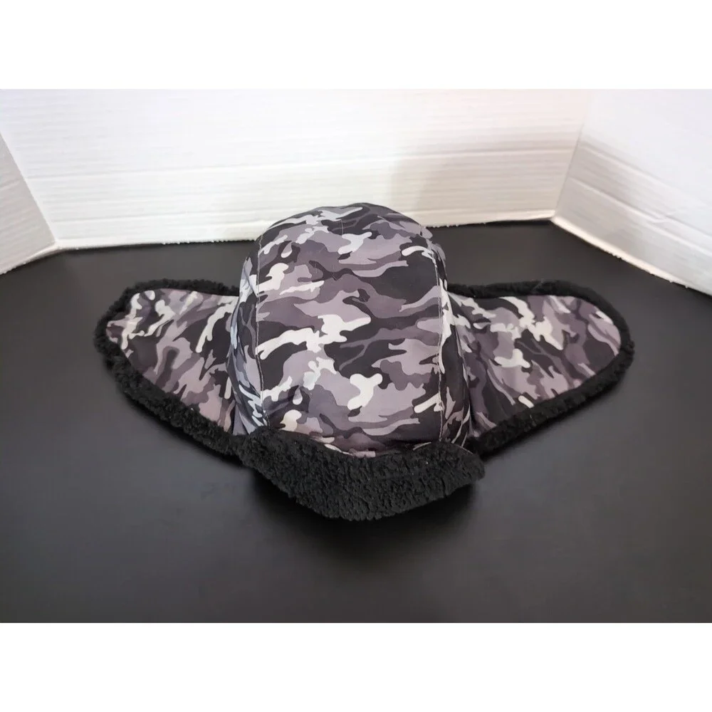 SWISS TECH HAT Black Camo Sherpa Ear Flaps Fleece Insulated Unisex ONE SIZE